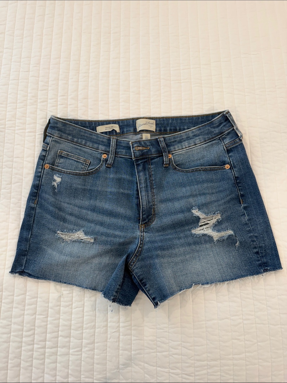 Universal Thread Distressed Mid-Rise Denim Shorts - Blue